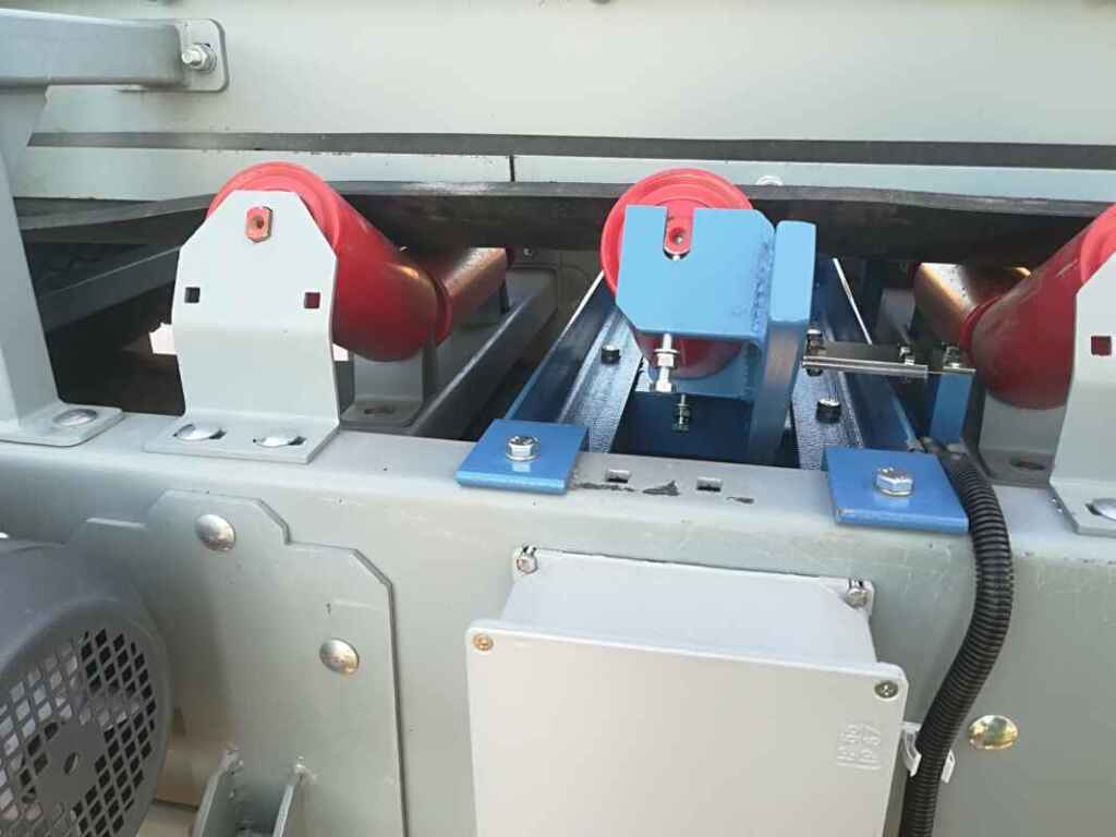Едно-ролкови лентови везни ELV-1SM